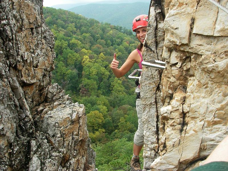 nelson-via-38.JPG - Tara hanging out at the notch.